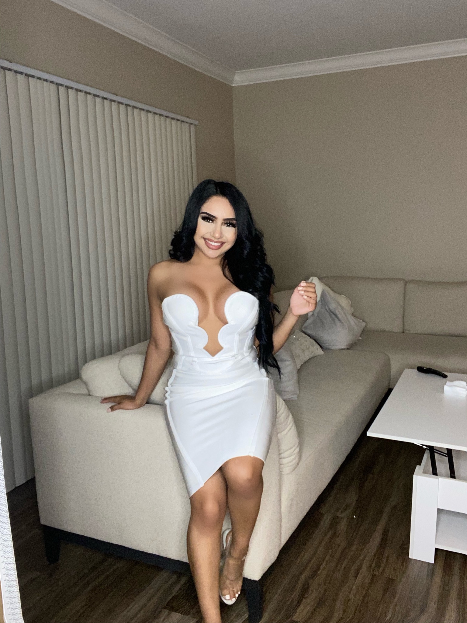 Mariana, VIP Host — service provider