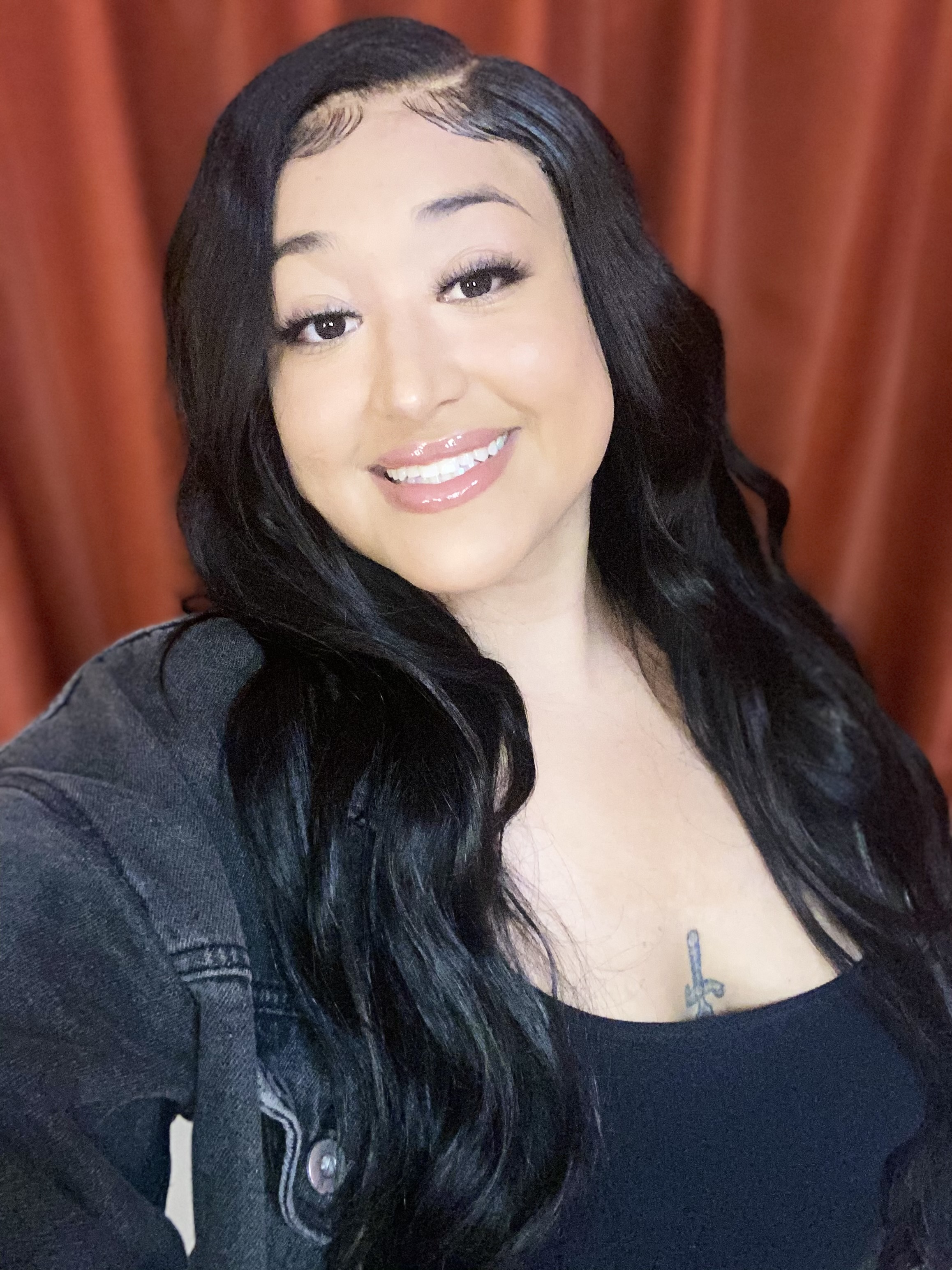 Bianca, VIP Host — service provider